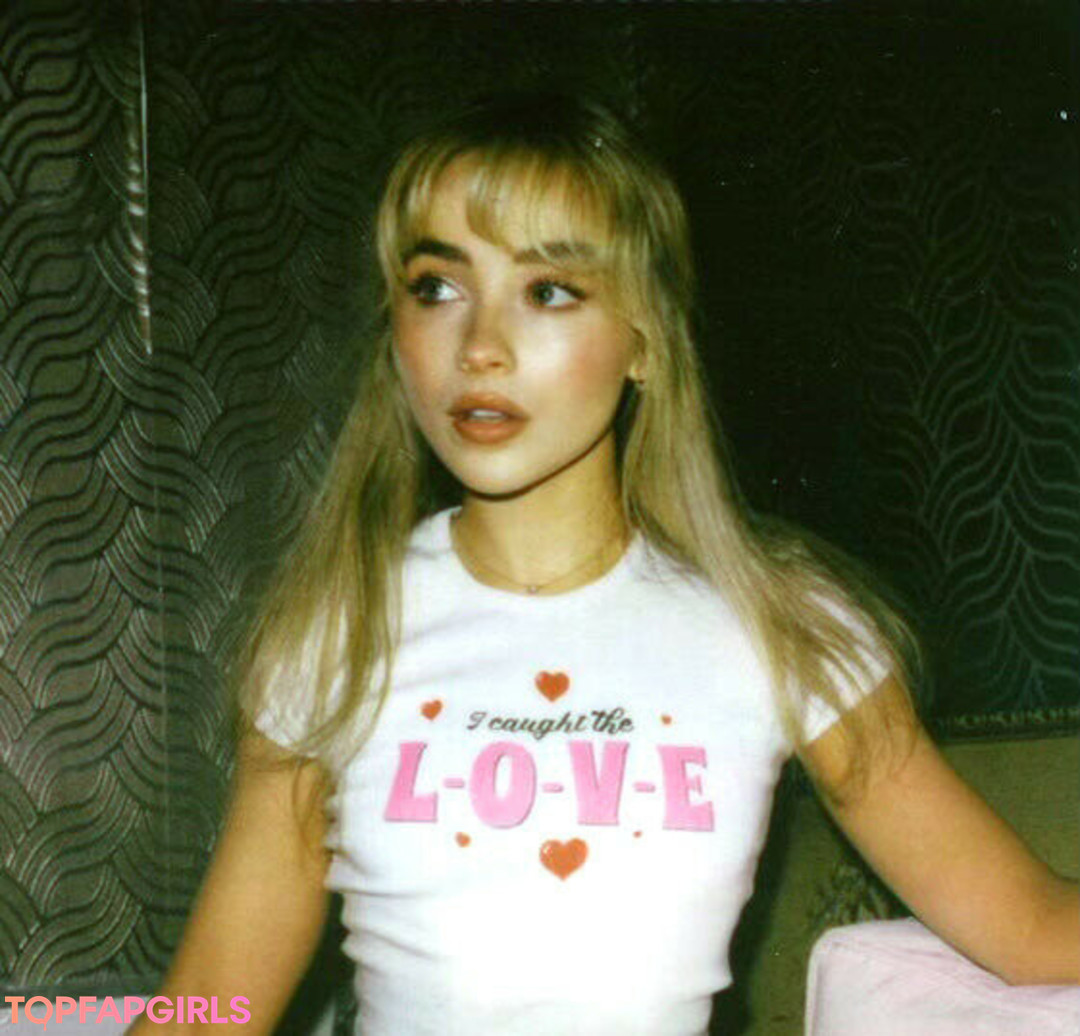 Foto desnuda filtrada de OnlyFans de Sabrina Carpenter #1006