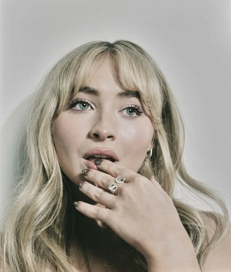Sabrina Carpenter