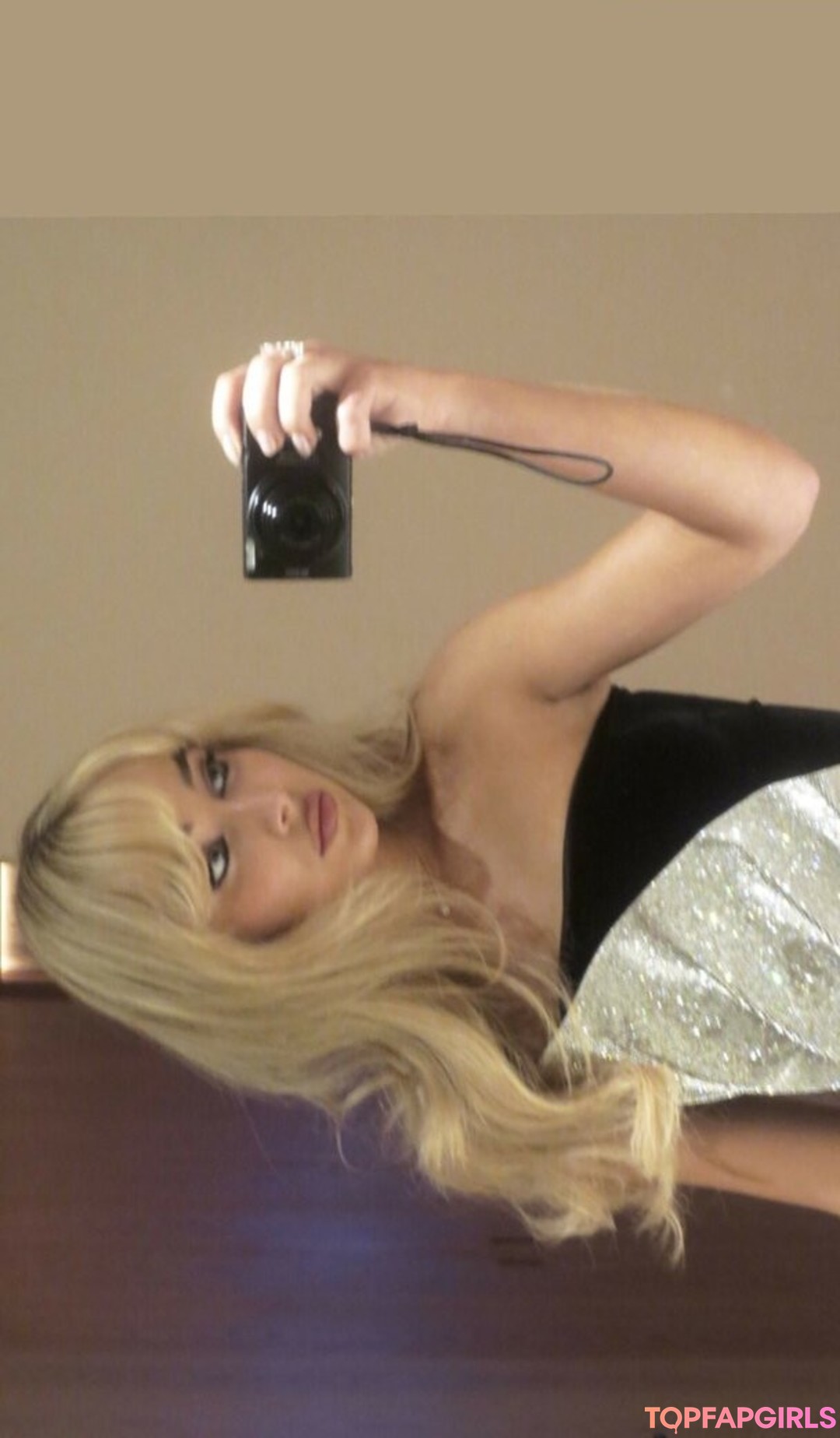 Foto desnuda filtrada de OnlyFans de Sabrina Carpenter #1103