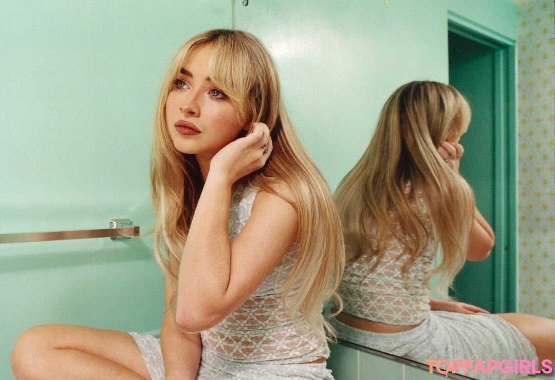 Foto desnuda filtrada de OnlyFans de Sabrina Carpenter #1132