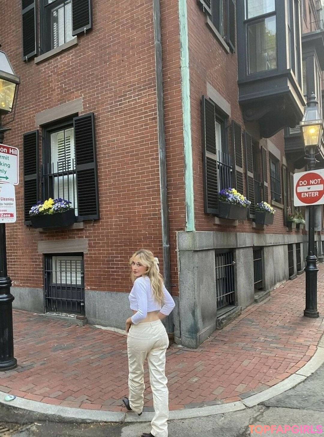 Foto desnuda filtrada de OnlyFans de Sabrina Carpenter #1271 Foto desnuda filtrada de OnlyFans de Sabrina Carpenter #1271