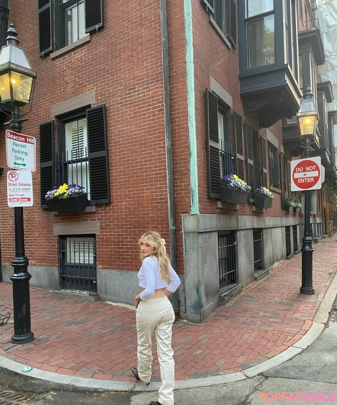 Foto desnuda filtrada de OnlyFans de Sabrina Carpenter #1275