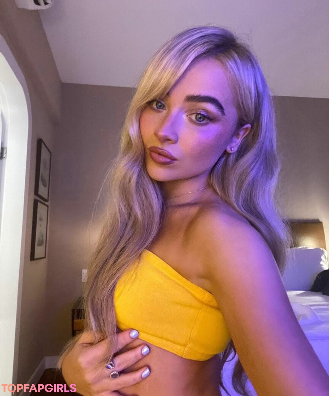 Foto desnuda filtrada de OnlyFans de Sabrina Carpenter #1360