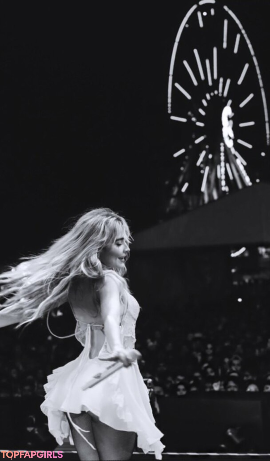 Foto desnuda filtrada de OnlyFans de Sabrina Carpenter #1498