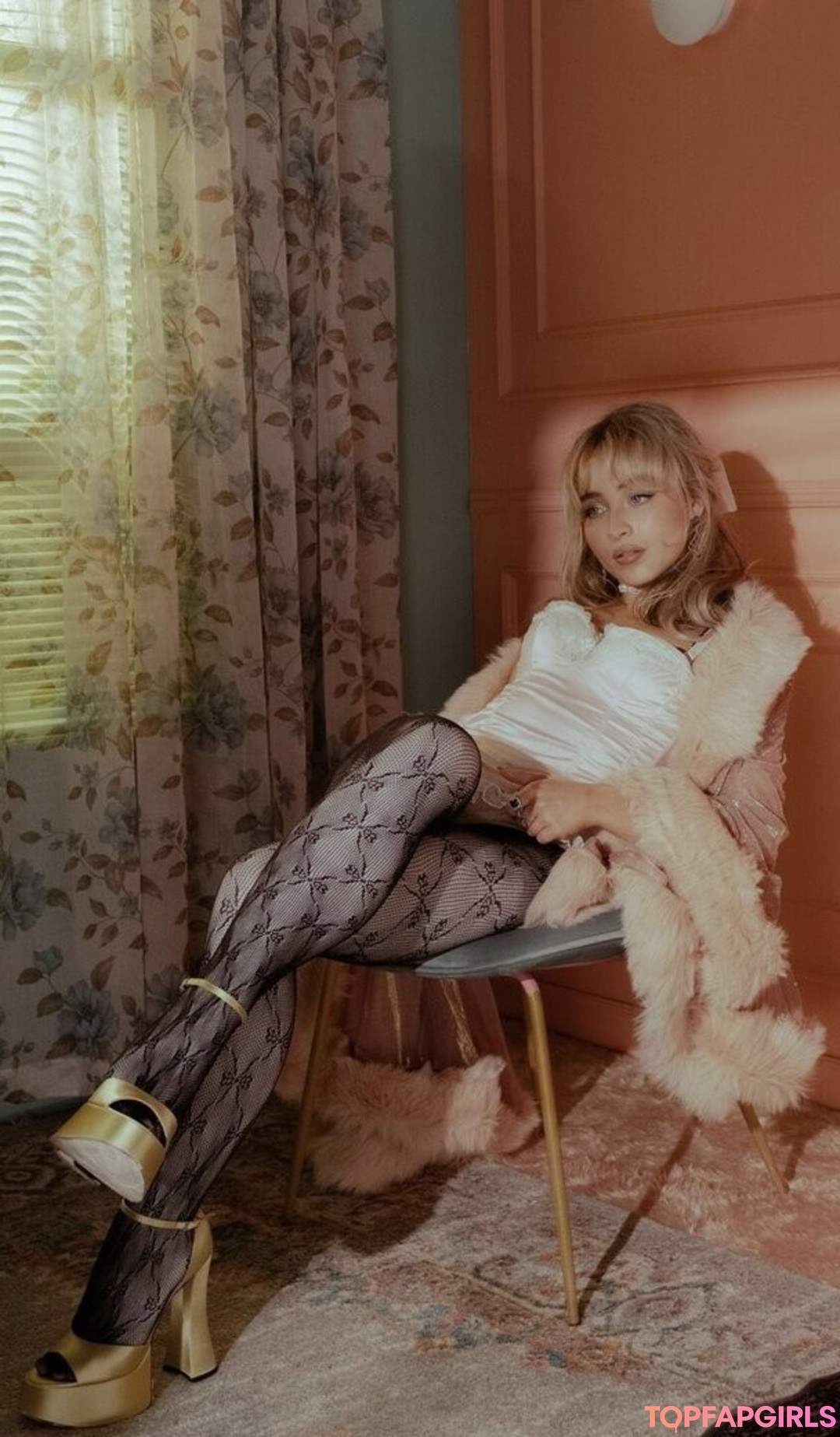 Foto desnuda filtrada de OnlyFans de Sabrina Carpenter #1535