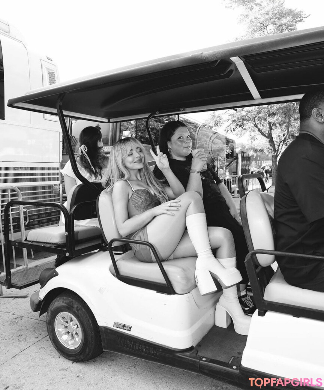 Foto desnuda filtrada de OnlyFans de Sabrina Carpenter #1576