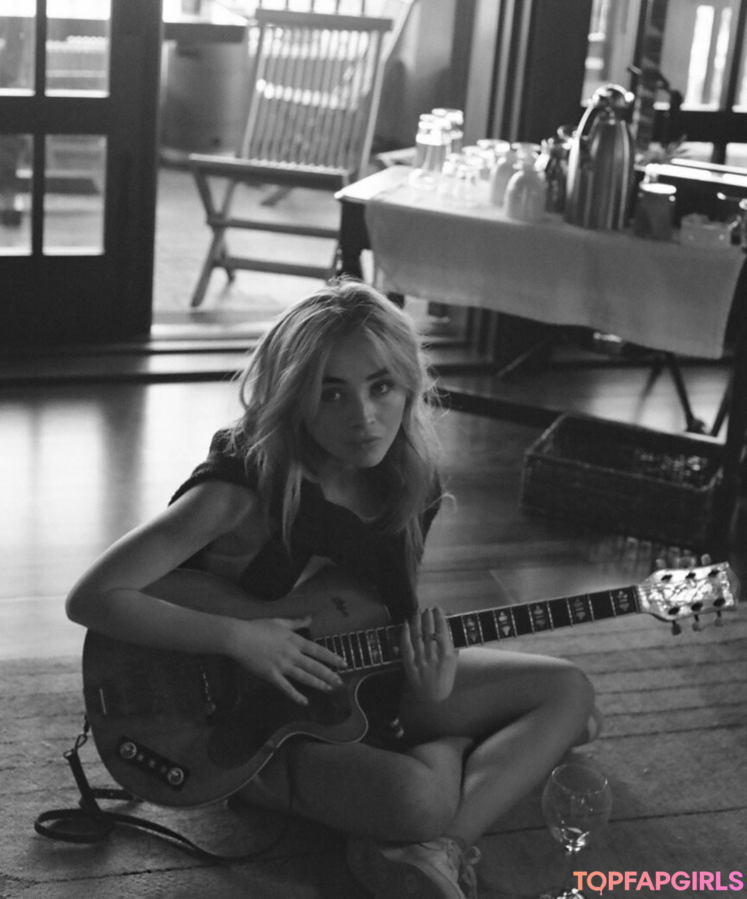 Foto desnuda filtrada de OnlyFans de Sabrina Carpenter #260 Foto desnuda filtrada de OnlyFans de Sabrina Carpenter #260