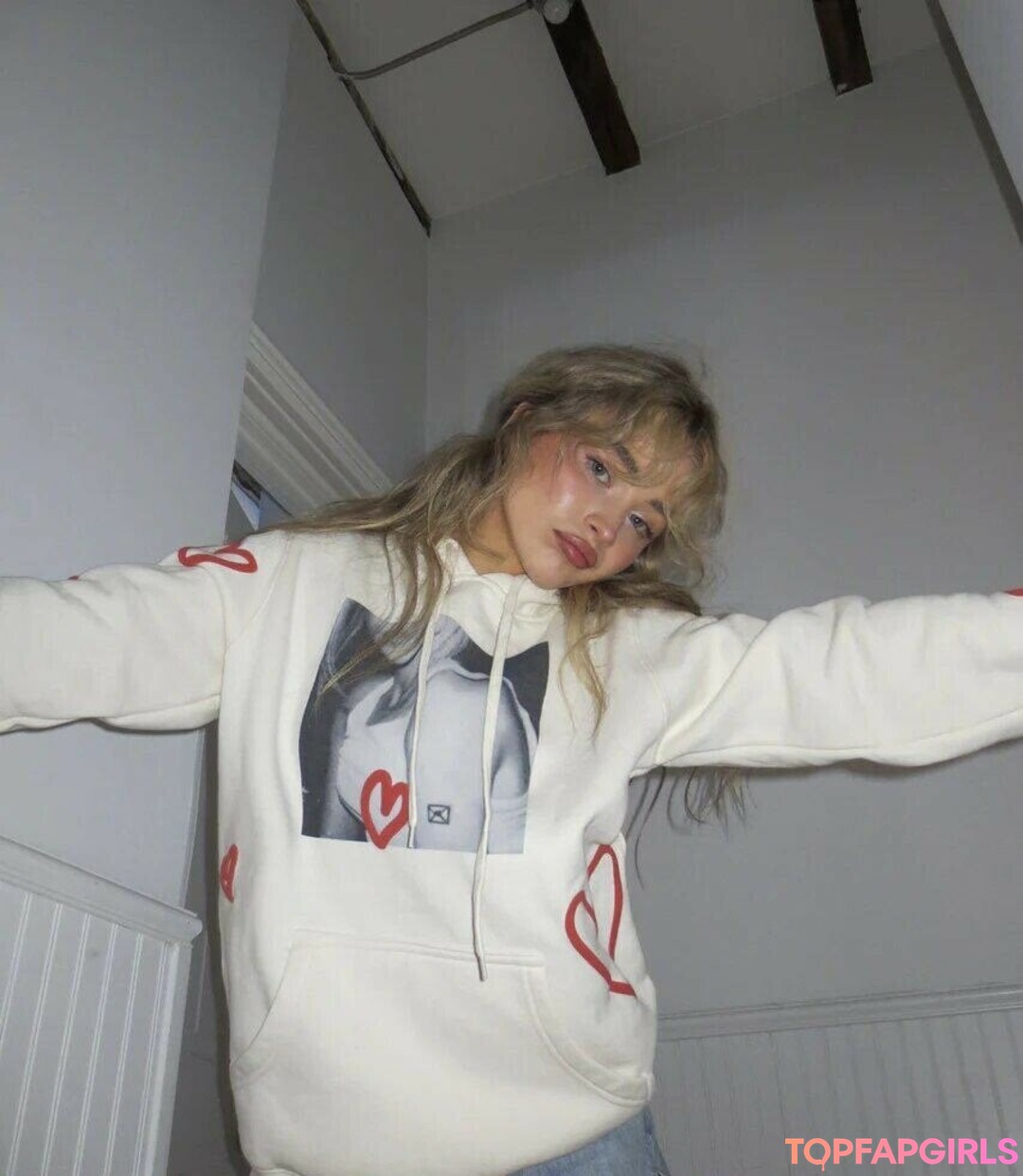 Foto desnuda filtrada de OnlyFans de Sabrina Carpenter #273 Foto desnuda filtrada de OnlyFans de Sabrina Carpenter #273