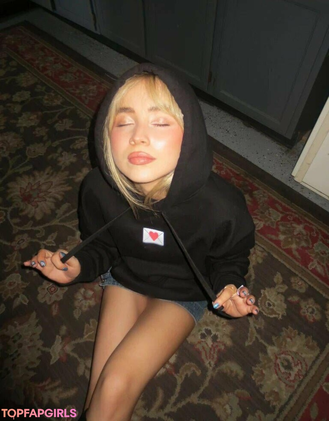 Foto desnuda filtrada de OnlyFans de Sabrina Carpenter #378 Foto desnuda filtrada de OnlyFans de Sabrina Carpenter #378