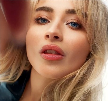 Sabrina Carpenter