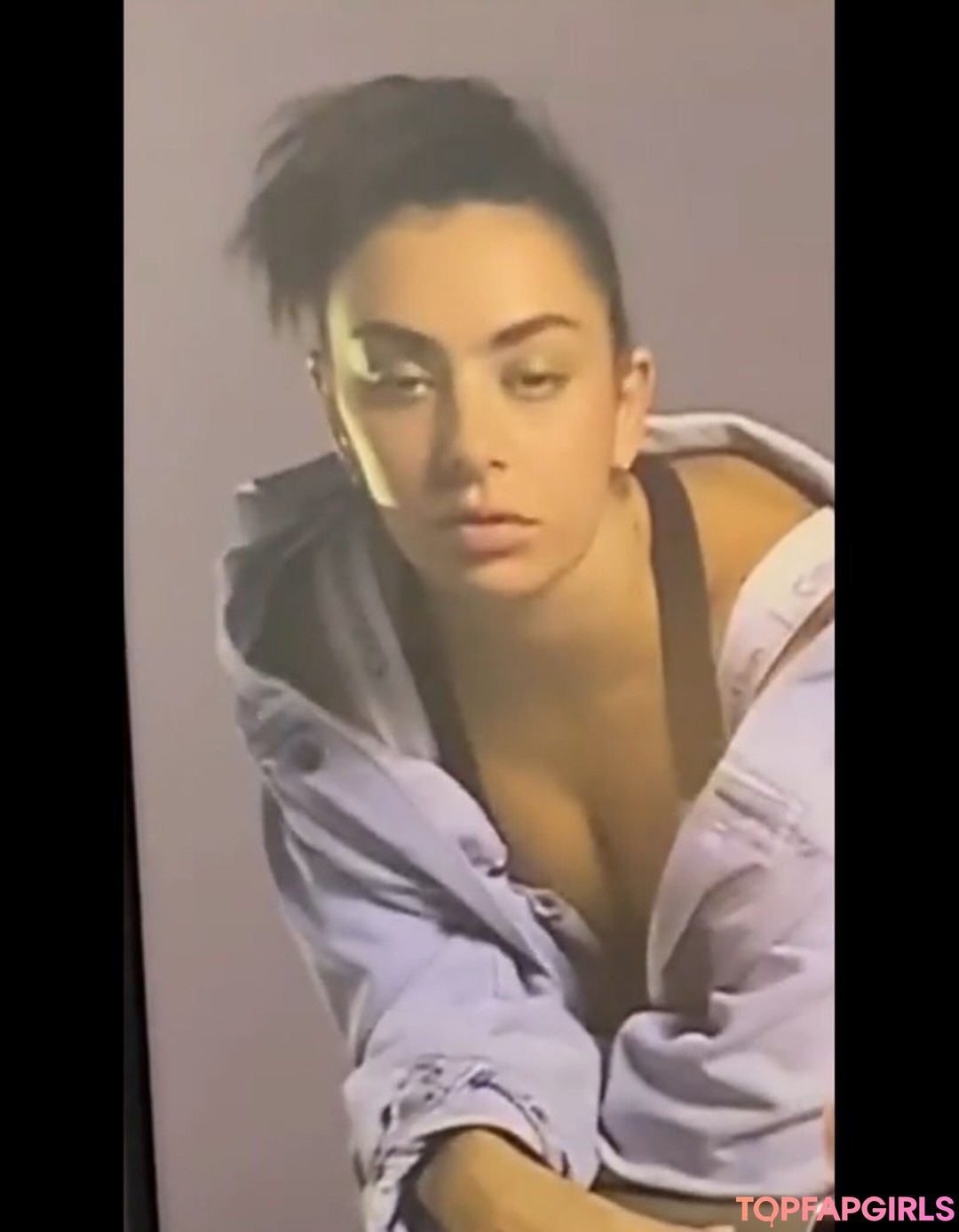 Foto desnuda filtrada de OnlyFans de Charli Xcx #39 Foto desnuda filtrada de OnlyFans de Charli Xcx #39