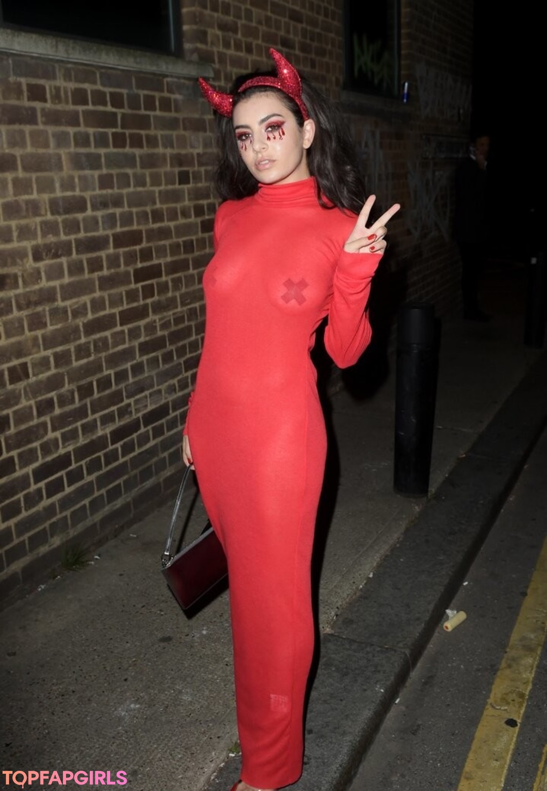 Foto desnuda filtrada de OnlyFans de Charli Xcx #525 Foto desnuda filtrada de OnlyFans de Charli Xcx #525