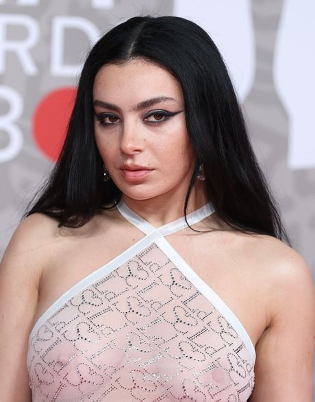 Charli XCX