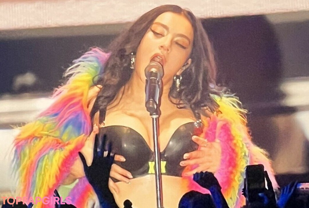 Foto desnuda filtrada de OnlyFans de Charli Xcx #670 Foto desnuda filtrada de OnlyFans de Charli Xcx #670