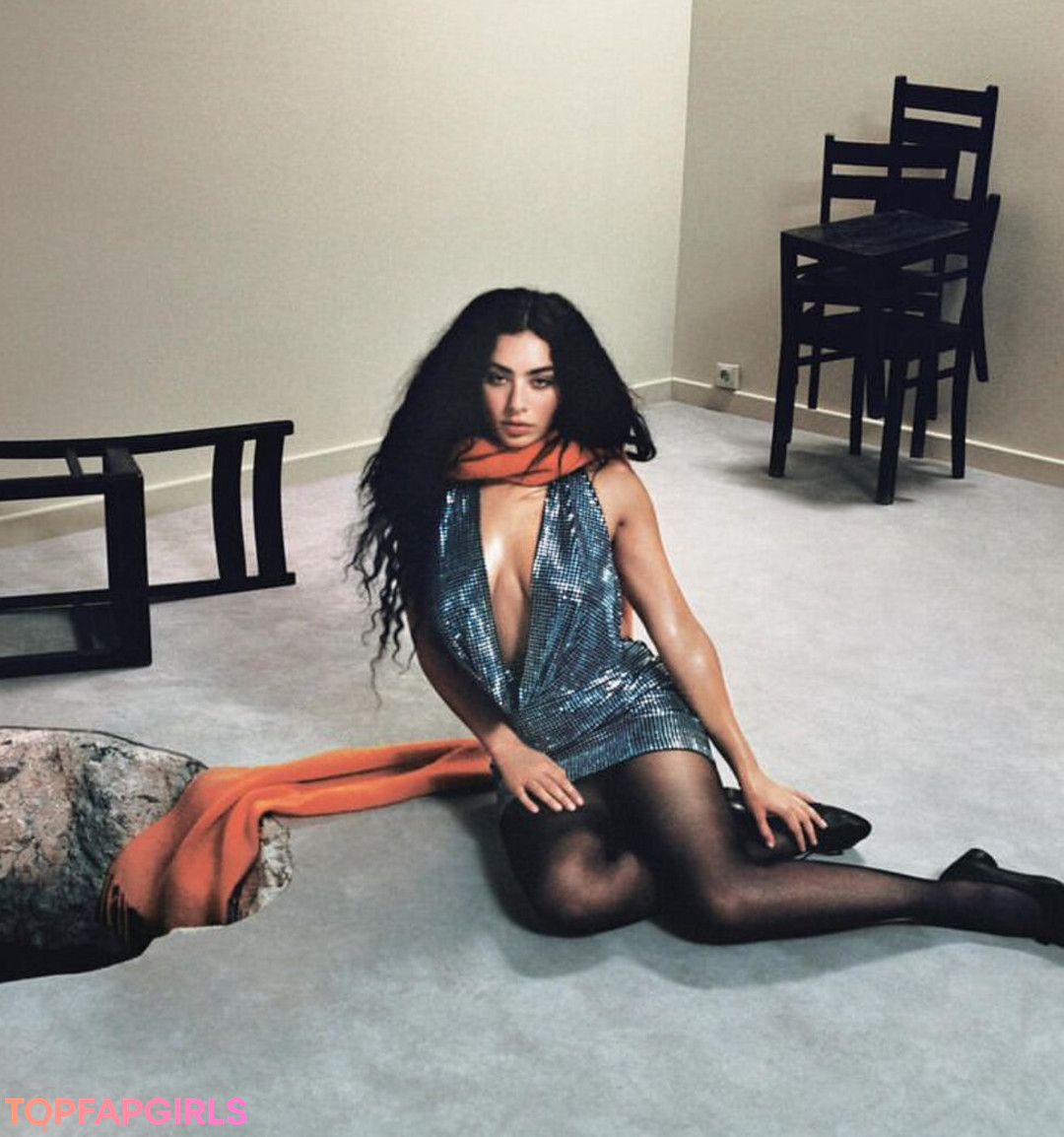 Foto desnuda filtrada de OnlyFans de Charli Xcx #951 Foto desnuda filtrada de OnlyFans de Charli Xcx #951