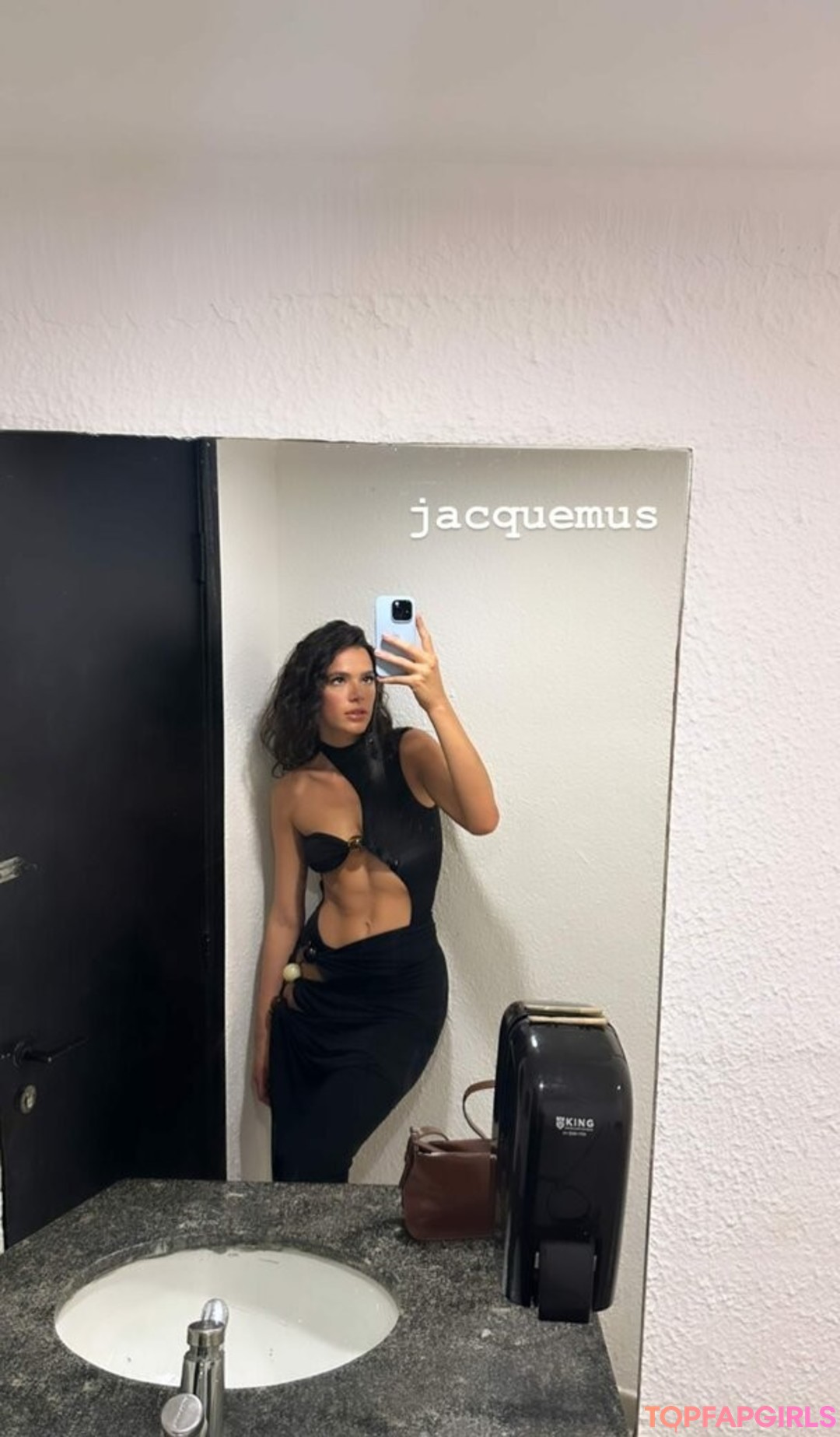 Foto desnuda filtrada de OnlyFans de Bruna Marquezine #147 Foto desnuda filtrada de OnlyFans de Bruna Marquezine #147