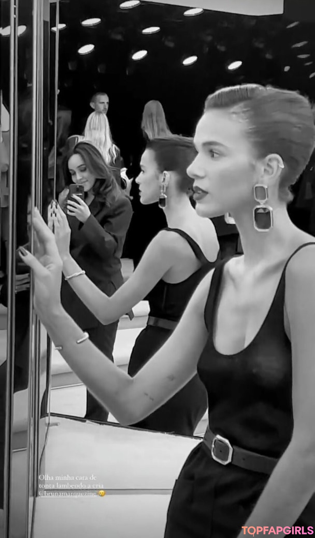 Foto desnuda filtrada de OnlyFans de Bruna Marquezine #31 Foto desnuda filtrada de OnlyFans de Bruna Marquezine #31