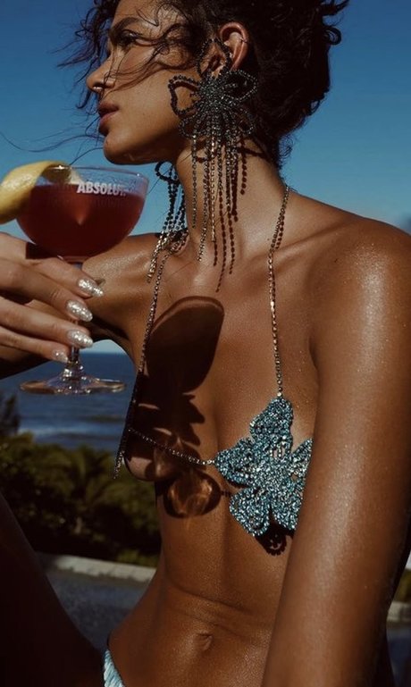 Foto desnuda filtrada de OnlyFans de Bruna Marquezine