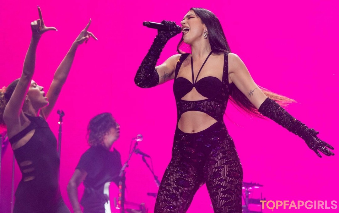 Foto desnuda filtrada de OnlyFans de Dua Lipa #1088