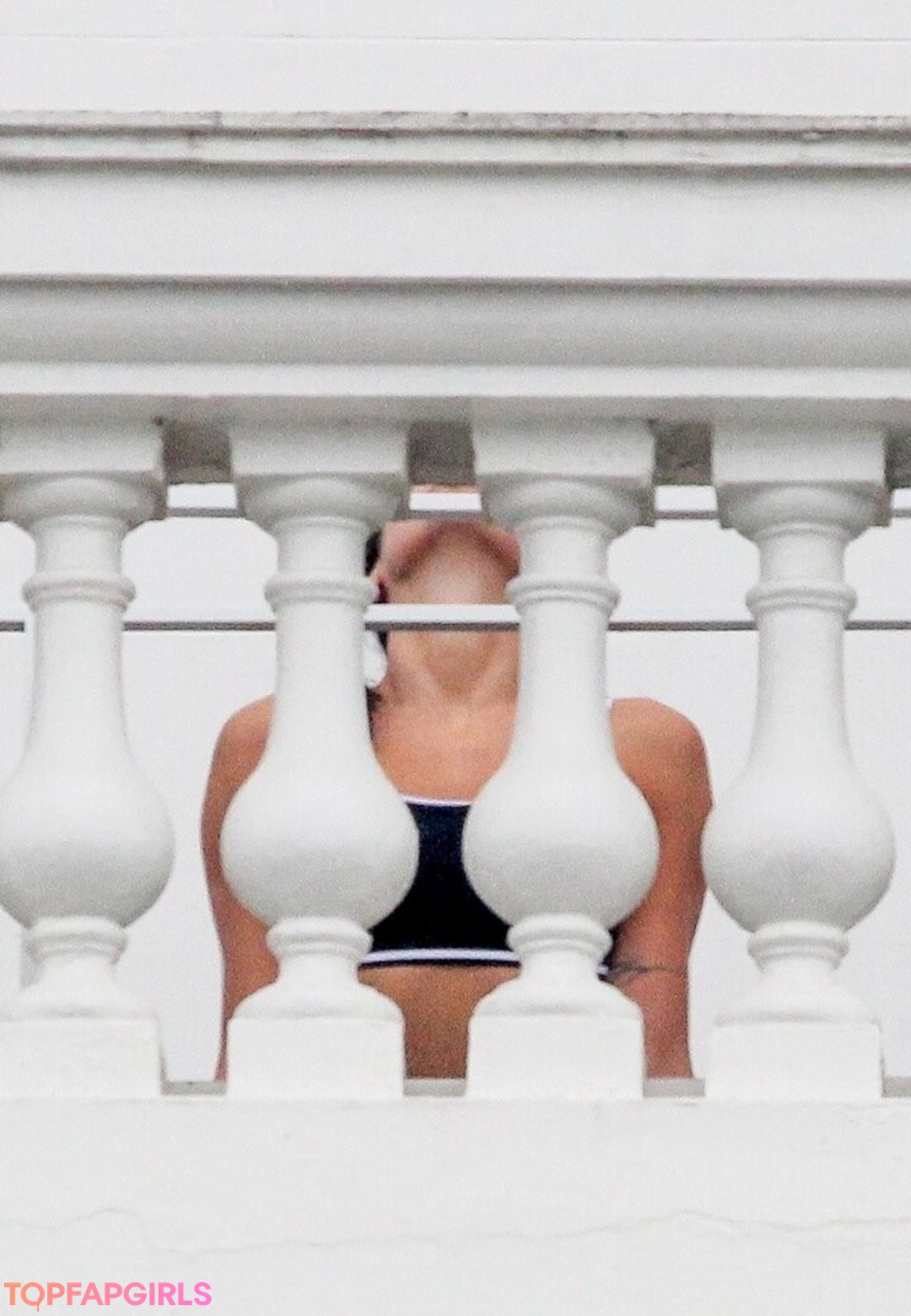 Foto desnuda filtrada de OnlyFans de Dua Lipa #1340