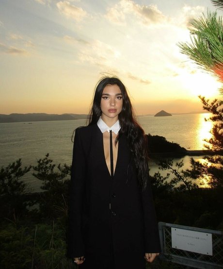 Dua Lipa