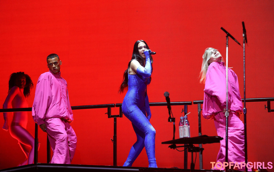 Foto desnuda filtrada de OnlyFans de Dua Lipa #1480