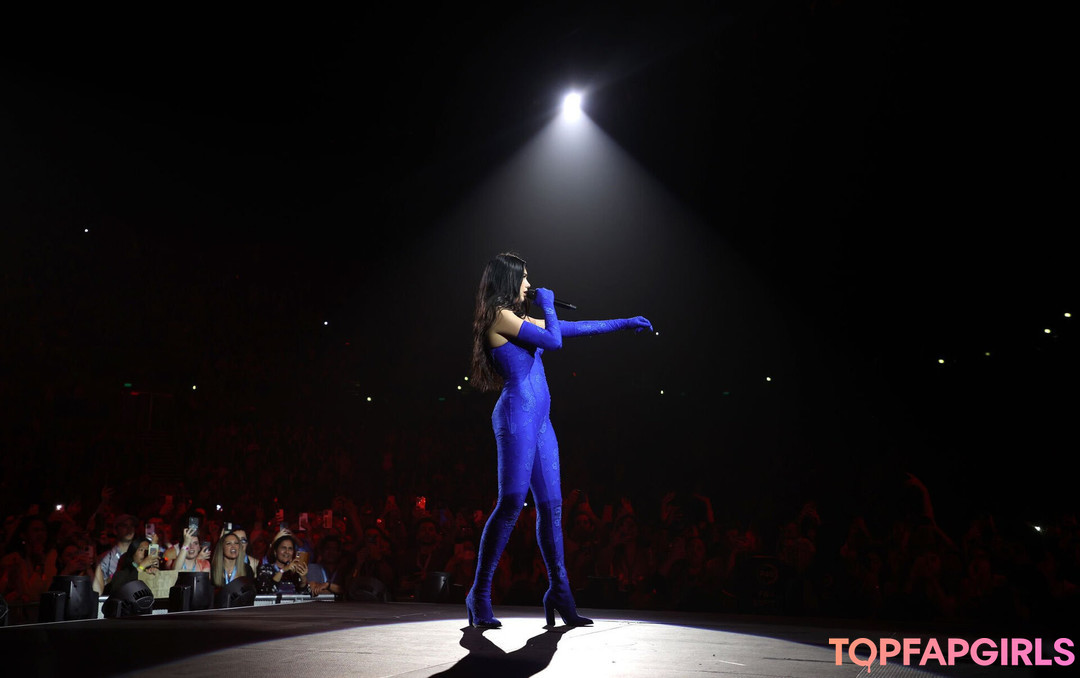 Foto desnuda filtrada de OnlyFans de Dua Lipa #1508