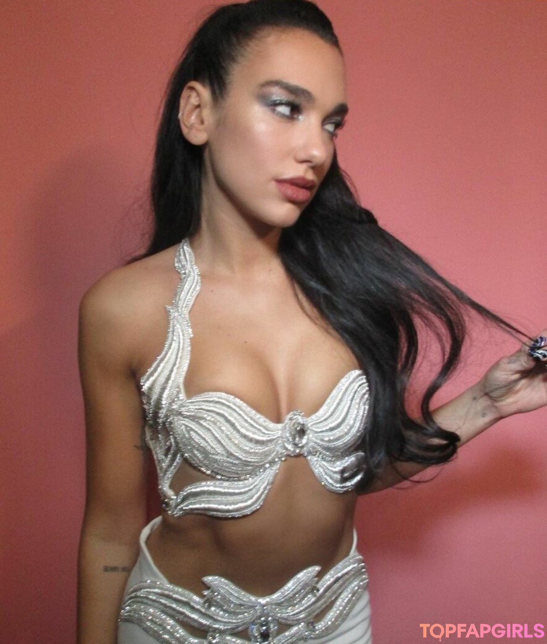 Foto desnuda filtrada de OnlyFans de Dua Lipa #1647