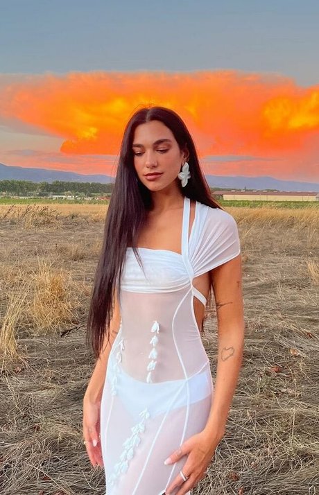 Dua Lipa
