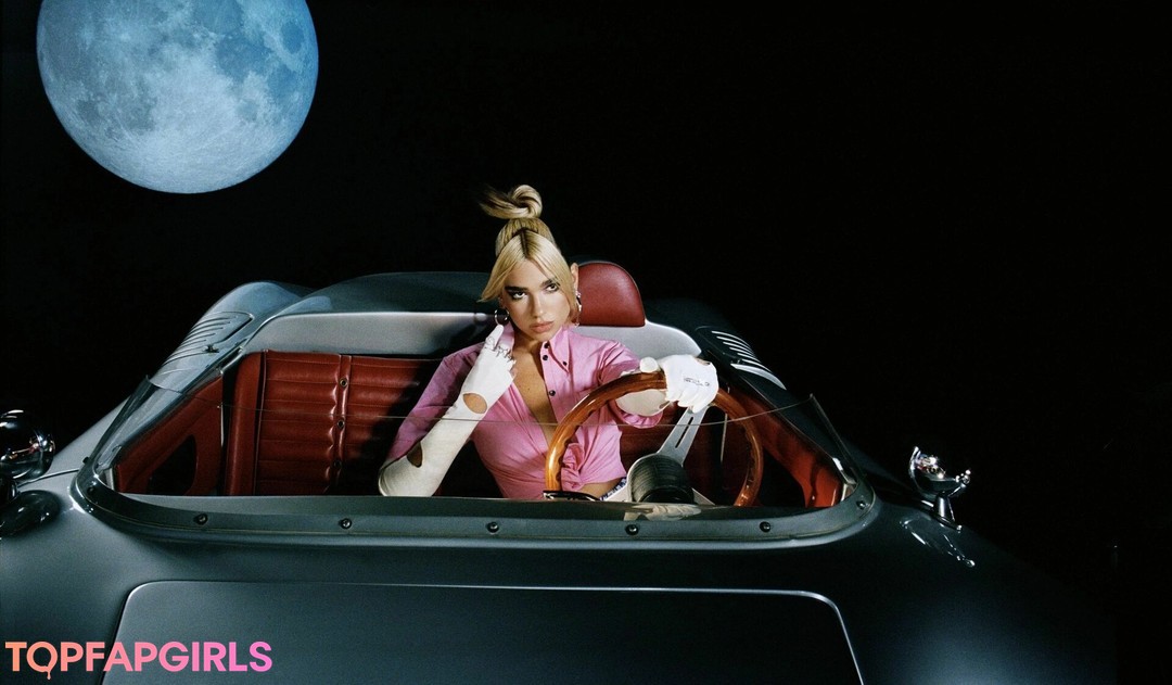 Foto desnuda filtrada de OnlyFans de Dua Lipa #1847