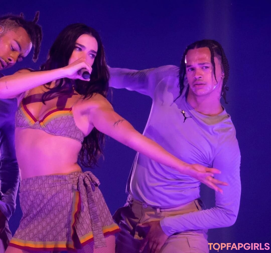 Foto desnuda filtrada de OnlyFans de Dua Lipa #1960