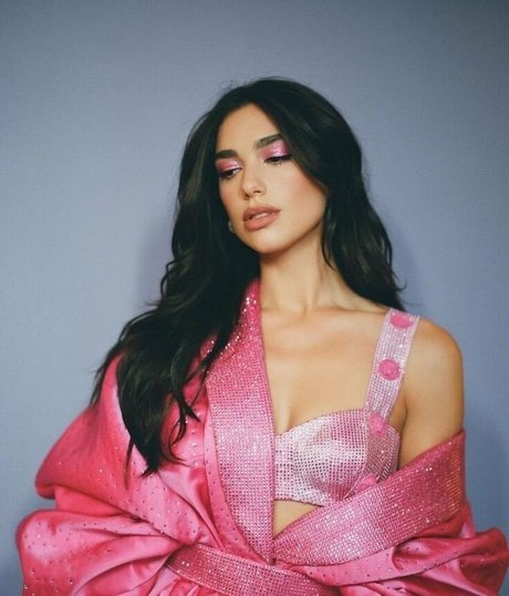 Dua Lipa