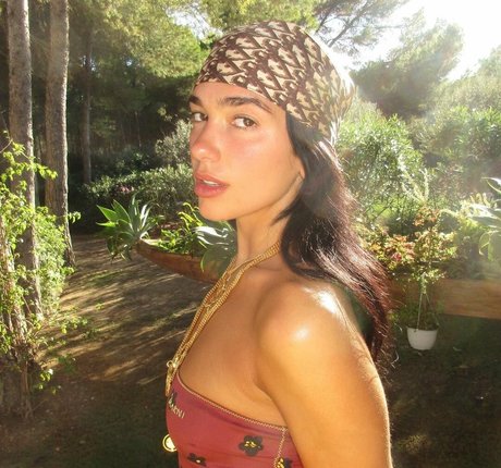Dua Lipa