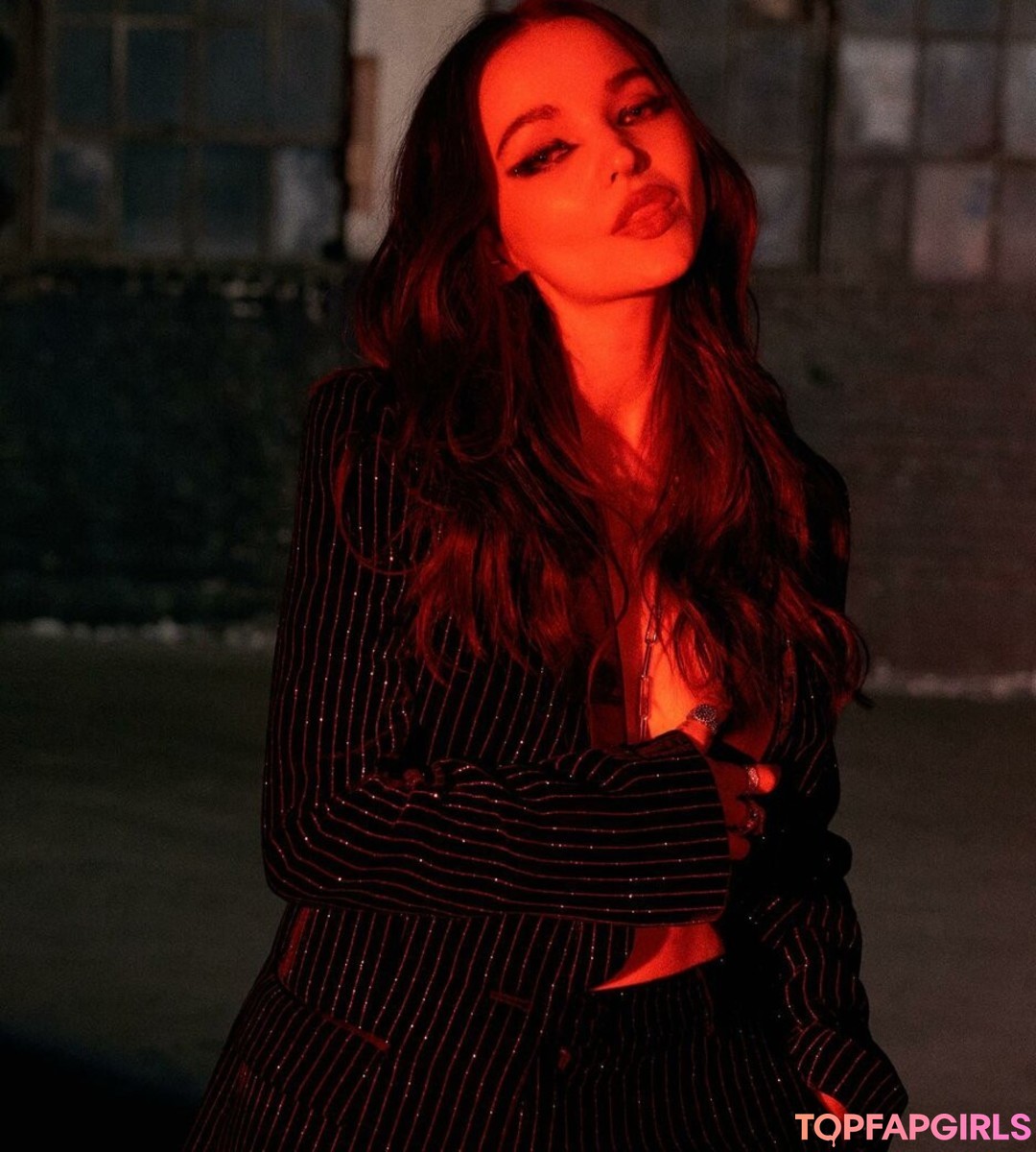 Foto desnuda filtrada de OnlyFans de Dove Cameron #270 Foto desnuda filtrada de OnlyFans de Dove Cameron #270