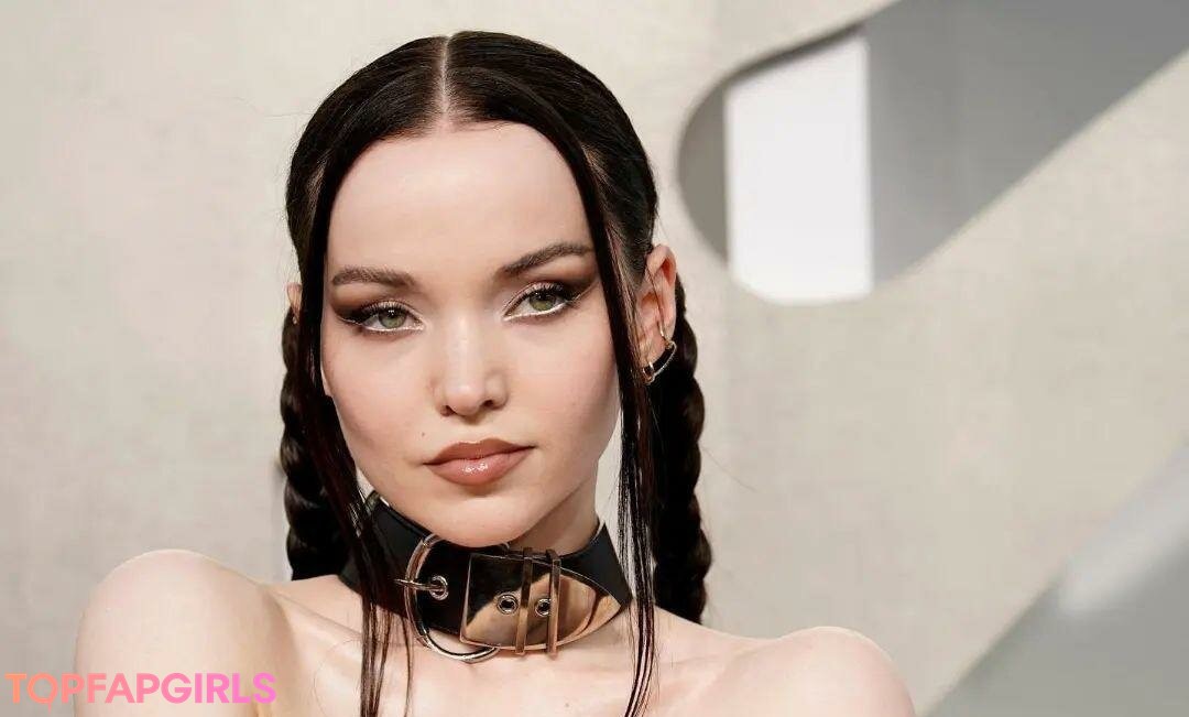 Foto desnuda filtrada de OnlyFans de Dove Cameron #283 Foto desnuda filtrada de OnlyFans de Dove Cameron #283