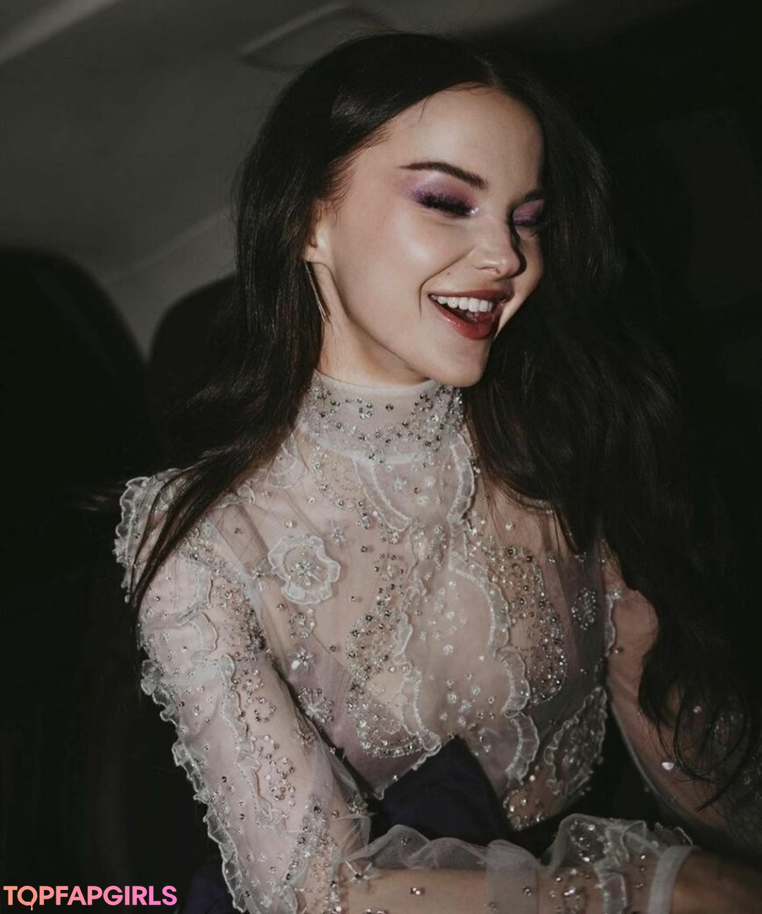 Foto desnuda filtrada de OnlyFans de Dove Cameron #338 Foto desnuda filtrada de OnlyFans de Dove Cameron #338