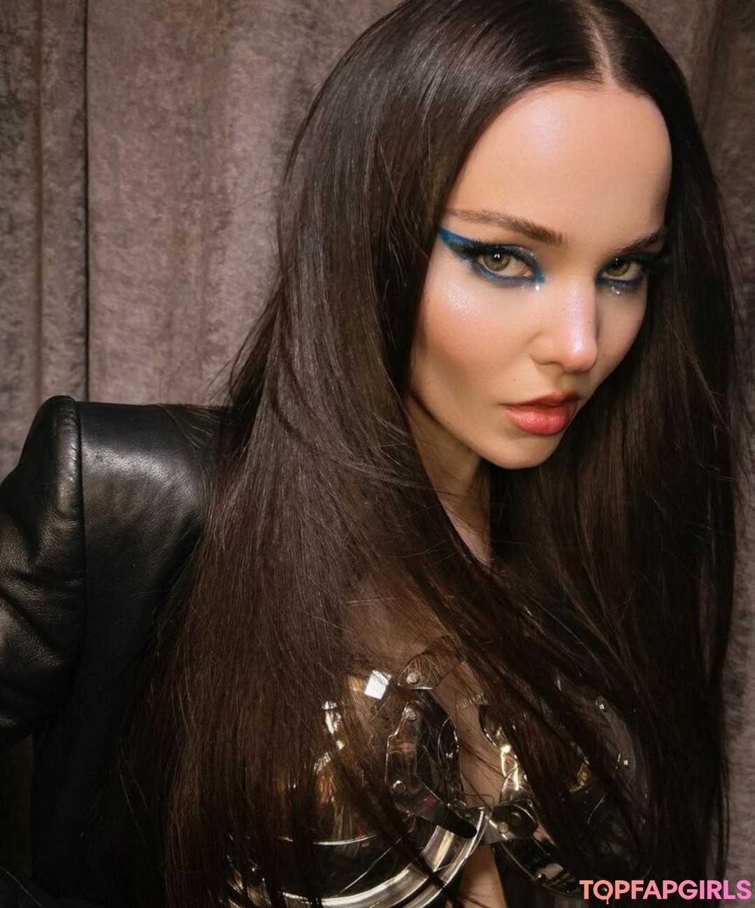 Foto desnuda filtrada de OnlyFans de Dove Cameron #398 Foto desnuda filtrada de OnlyFans de Dove Cameron #398