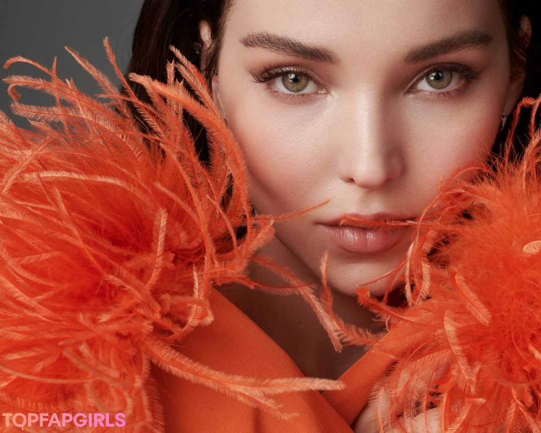 Foto desnuda filtrada de OnlyFans de Dove Cameron #426 Foto desnuda filtrada de OnlyFans de Dove Cameron #426