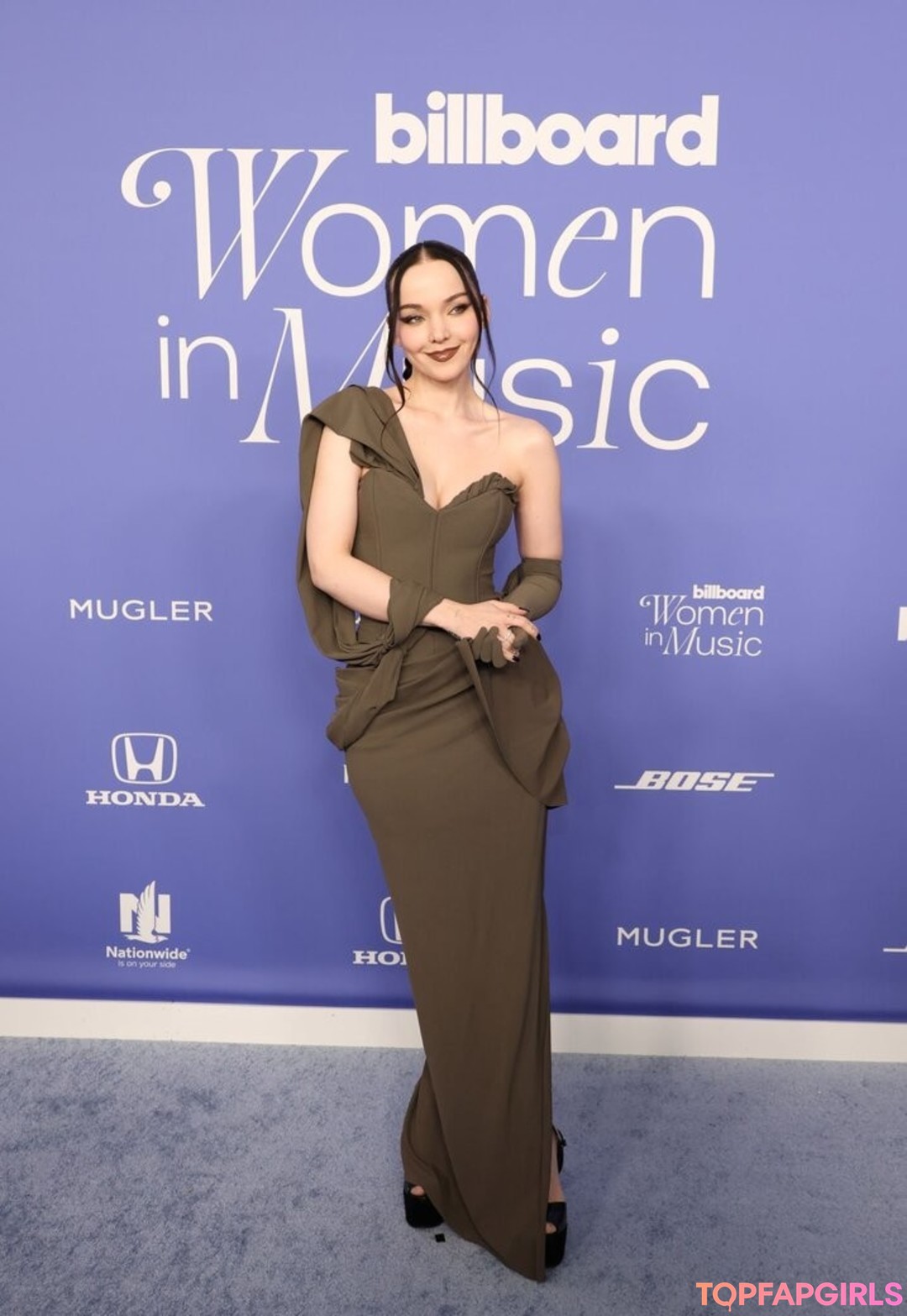 Foto desnuda filtrada de OnlyFans de Dove Cameron #520 Foto desnuda filtrada de OnlyFans de Dove Cameron #520