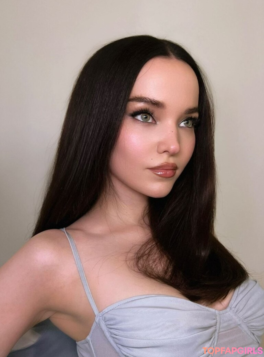 Foto desnuda filtrada de OnlyFans de Dove Cameron #703 Foto desnuda filtrada de OnlyFans de Dove Cameron #703