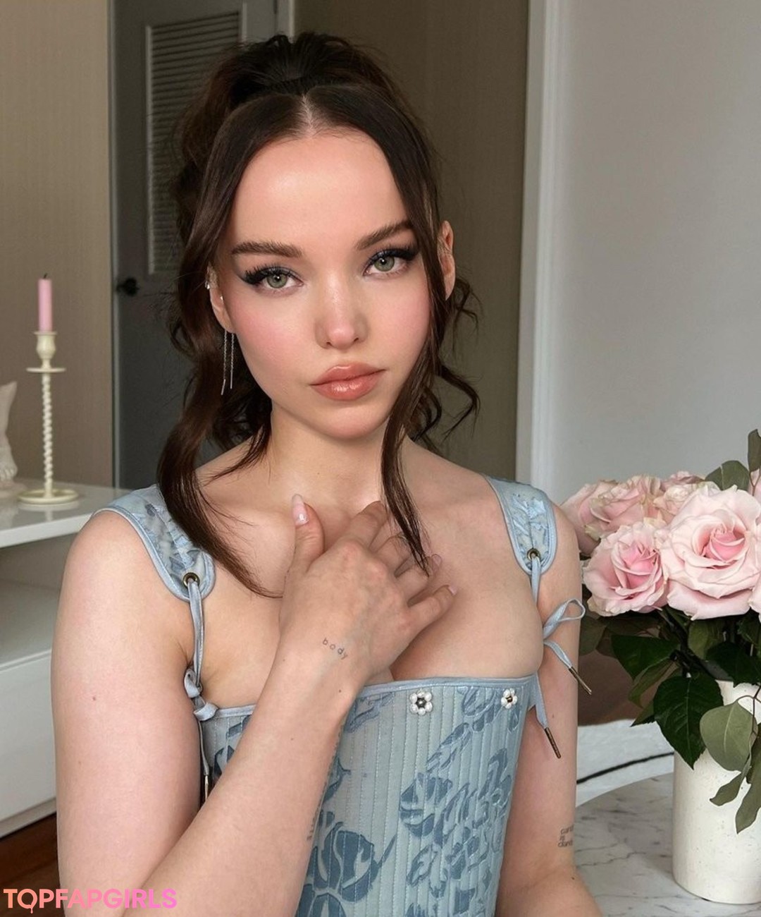 Foto desnuda filtrada de OnlyFans de Dove Cameron #98 Foto desnuda filtrada de OnlyFans de Dove Cameron #98