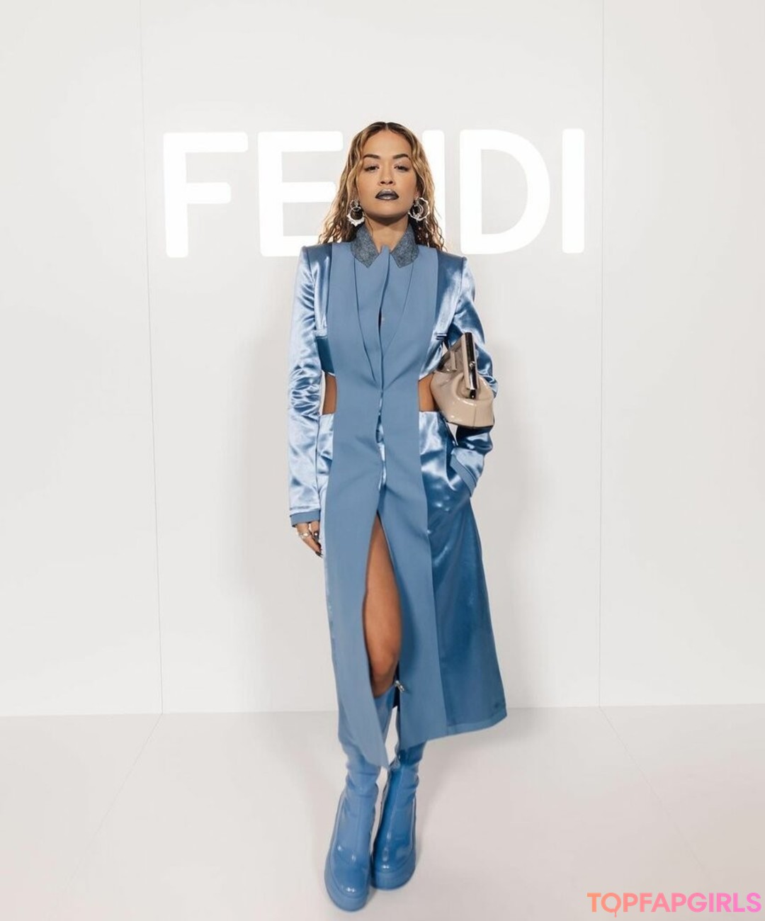 Foto desnuda filtrada de OnlyFans de Rita Ora #1350
