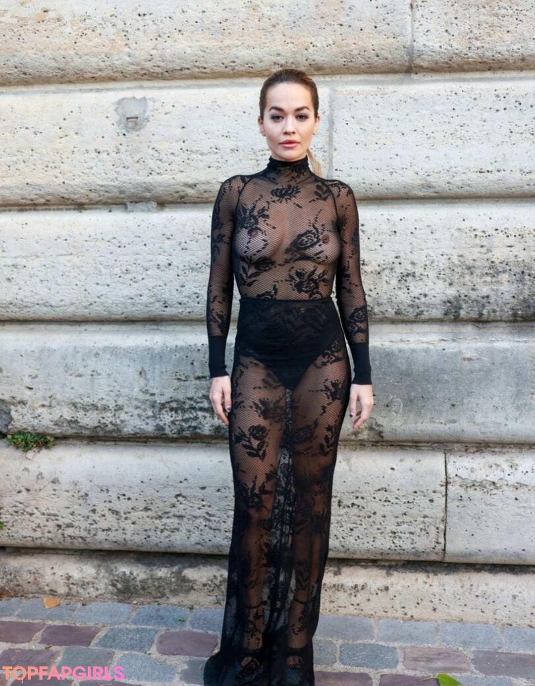 Foto desnuda filtrada de OnlyFans de Rita Ora #1705