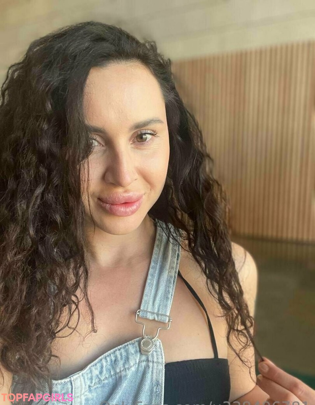 Foto desnuda filtrada de OnlyFans de Julianainsanelyh0rny #40 Foto desnuda filtrada de OnlyFans de Julianainsanelyh0rny #40