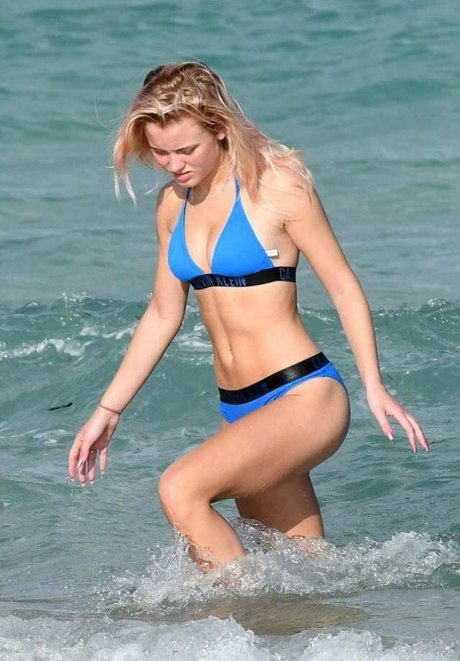Foto desnuda filtrada de OnlyFans de Zara Larsson