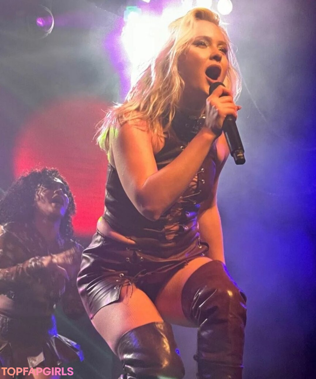 Foto desnuda filtrada de OnlyFans de Zara Larsson #195 Foto desnuda filtrada de OnlyFans de Zara Larsson #195