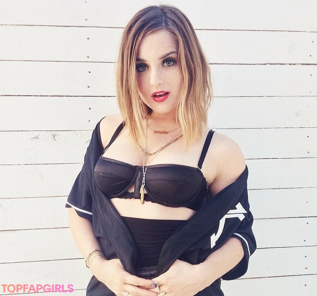 Foto desnuda filtrada de OnlyFans de Joanna Jojo Levesque #37 Foto desnuda filtrada de OnlyFans de Joanna Jojo Levesque #37