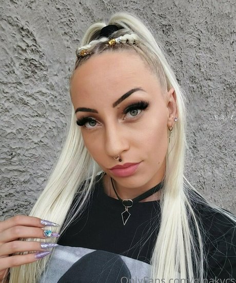 Badbunnybabee