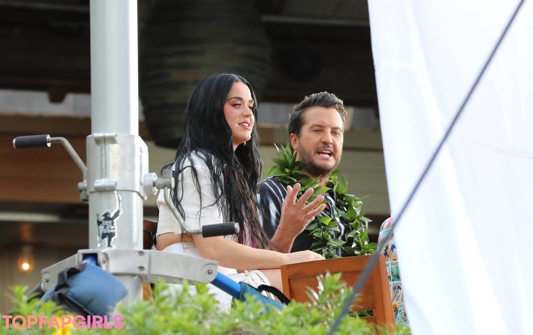 Foto desnuda filtrada de OnlyFans de Katy Perry #27 Foto desnuda filtrada de OnlyFans de Katy Perry #27