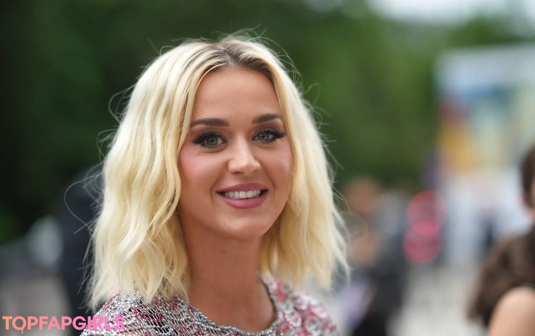 Foto desnuda filtrada de OnlyFans de Katy Perry #318 Foto desnuda filtrada de OnlyFans de Katy Perry #318